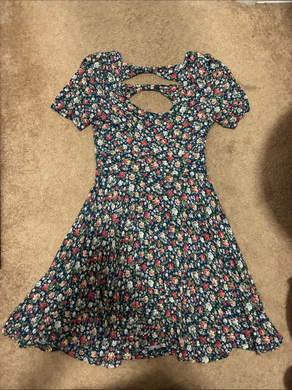 Women’s Navy Floral Puff-Sleeve Dress with Cutout Back